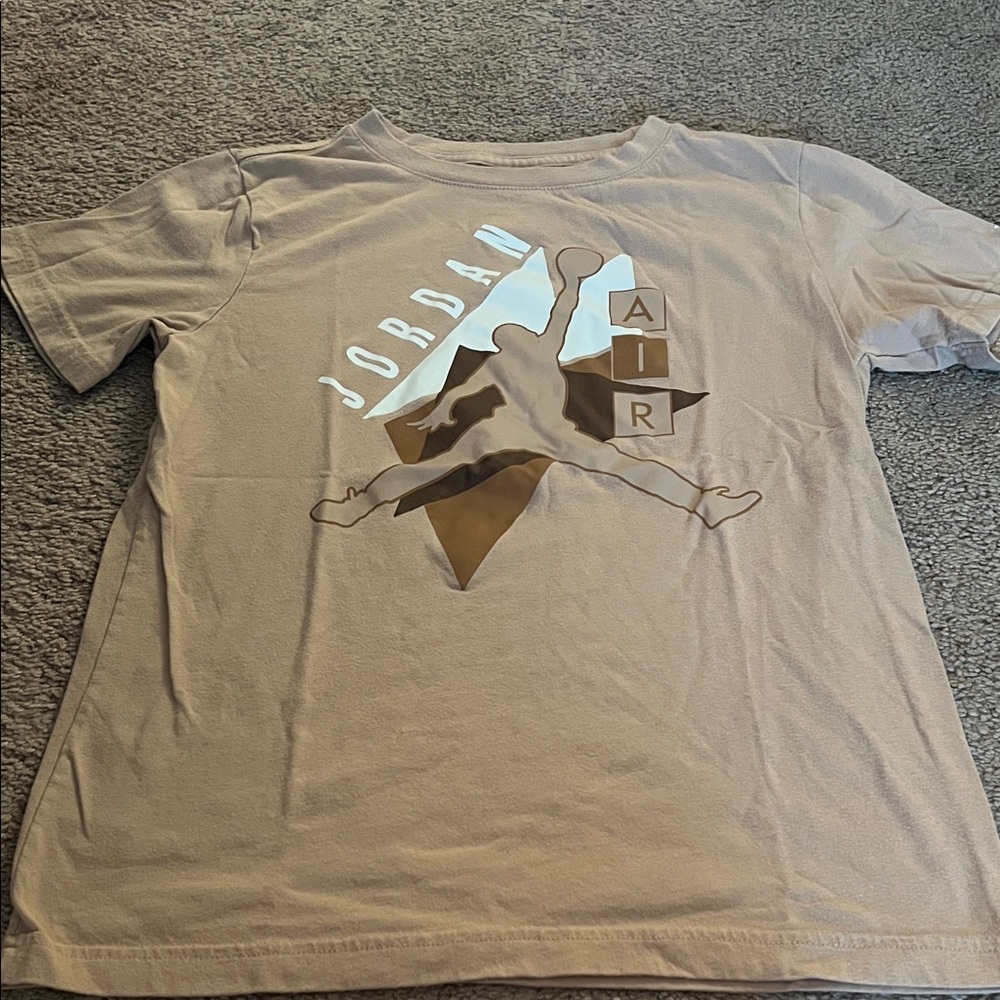 Jordan Air Logo Tee in Light Brown